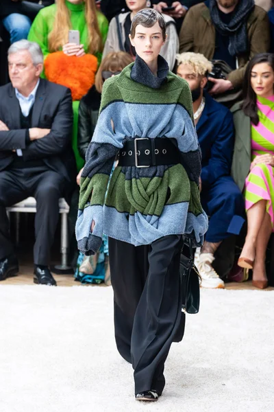 Look 39